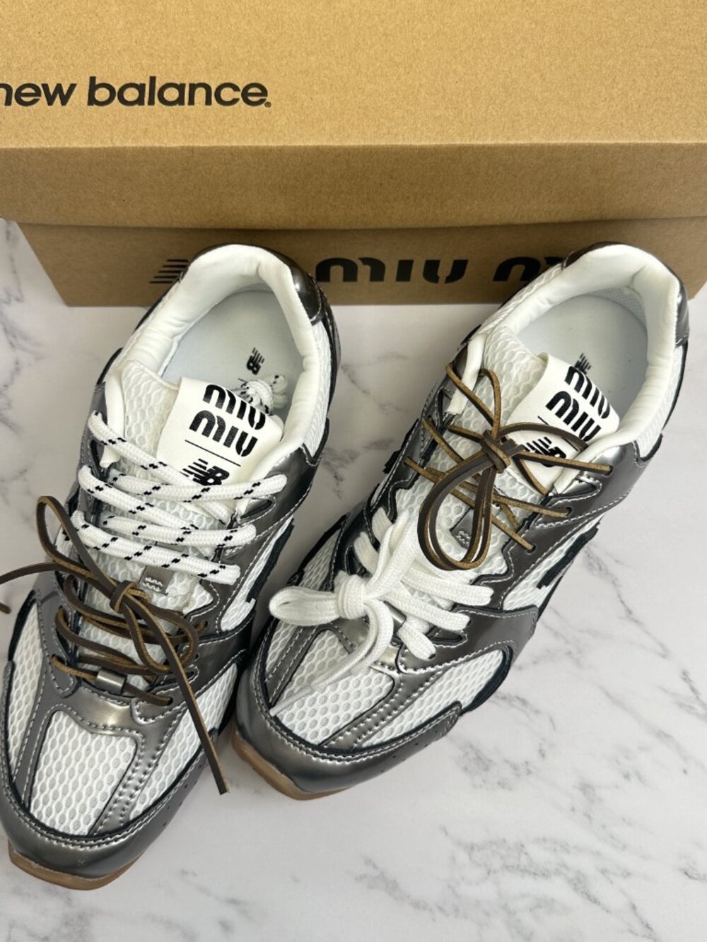 MIU MIU Silver-White Vintage-Style Color-Block Casual Sneakers with Double Laces - Picture 4 of 6